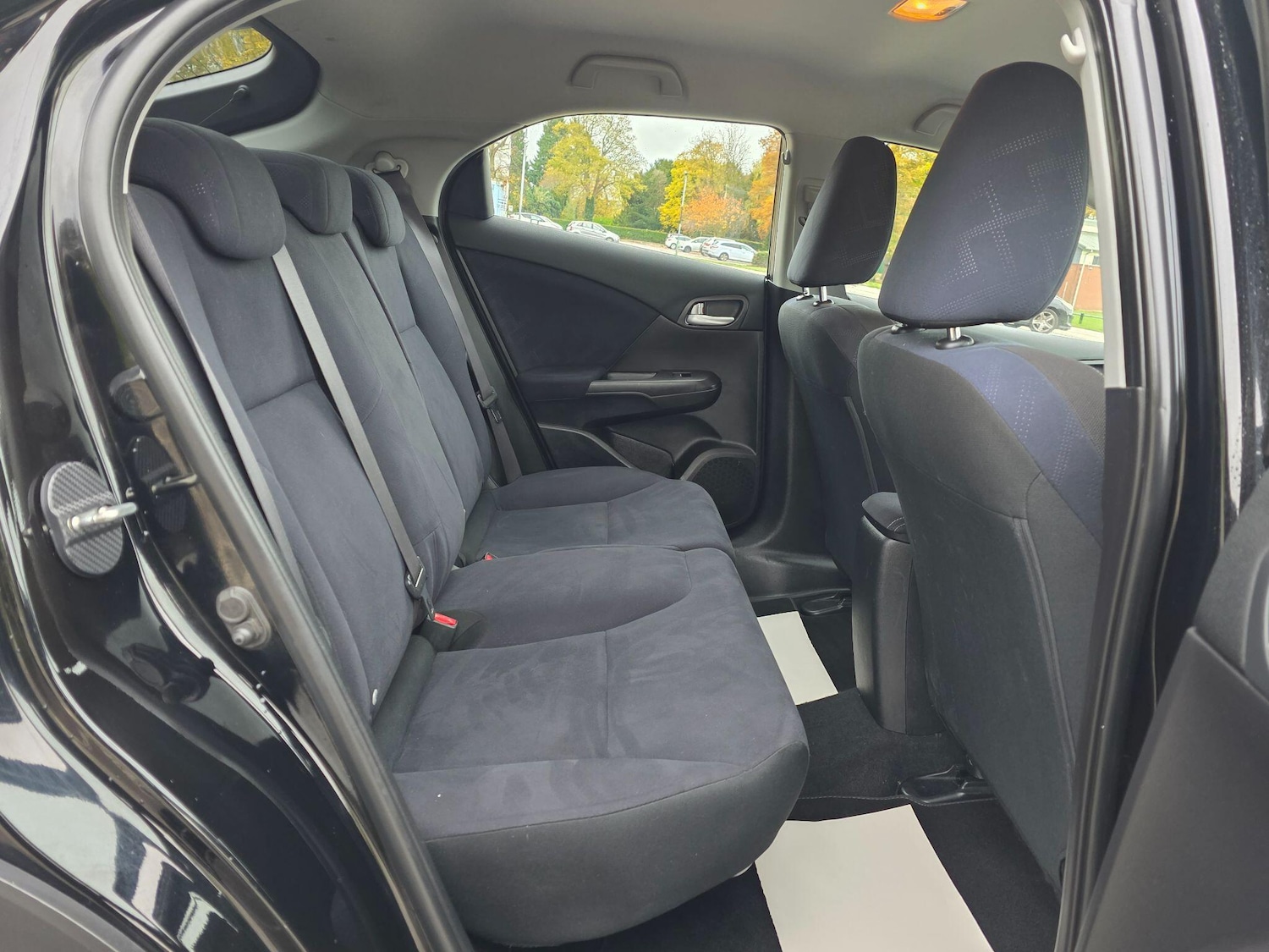 Used Honda Civic 2014 for sale - 76539739: Photo 14