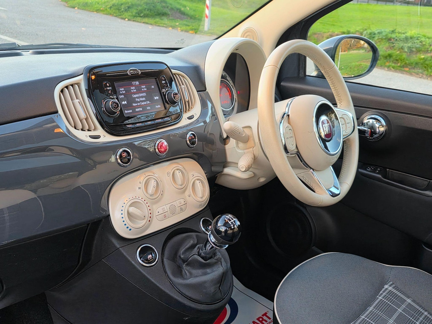 Used Fiat 500 2018 for sale - 76410441: Photo 11