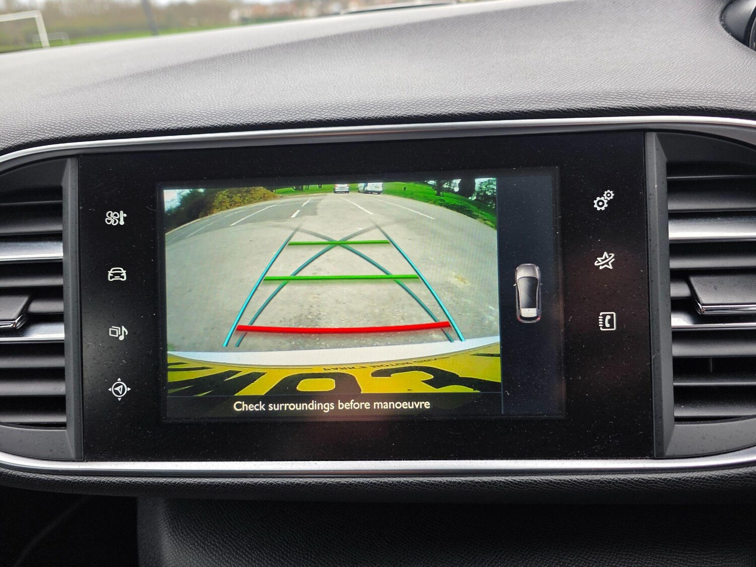 Used Peugeot 308 2014 for sale - 77855863: Photo 28