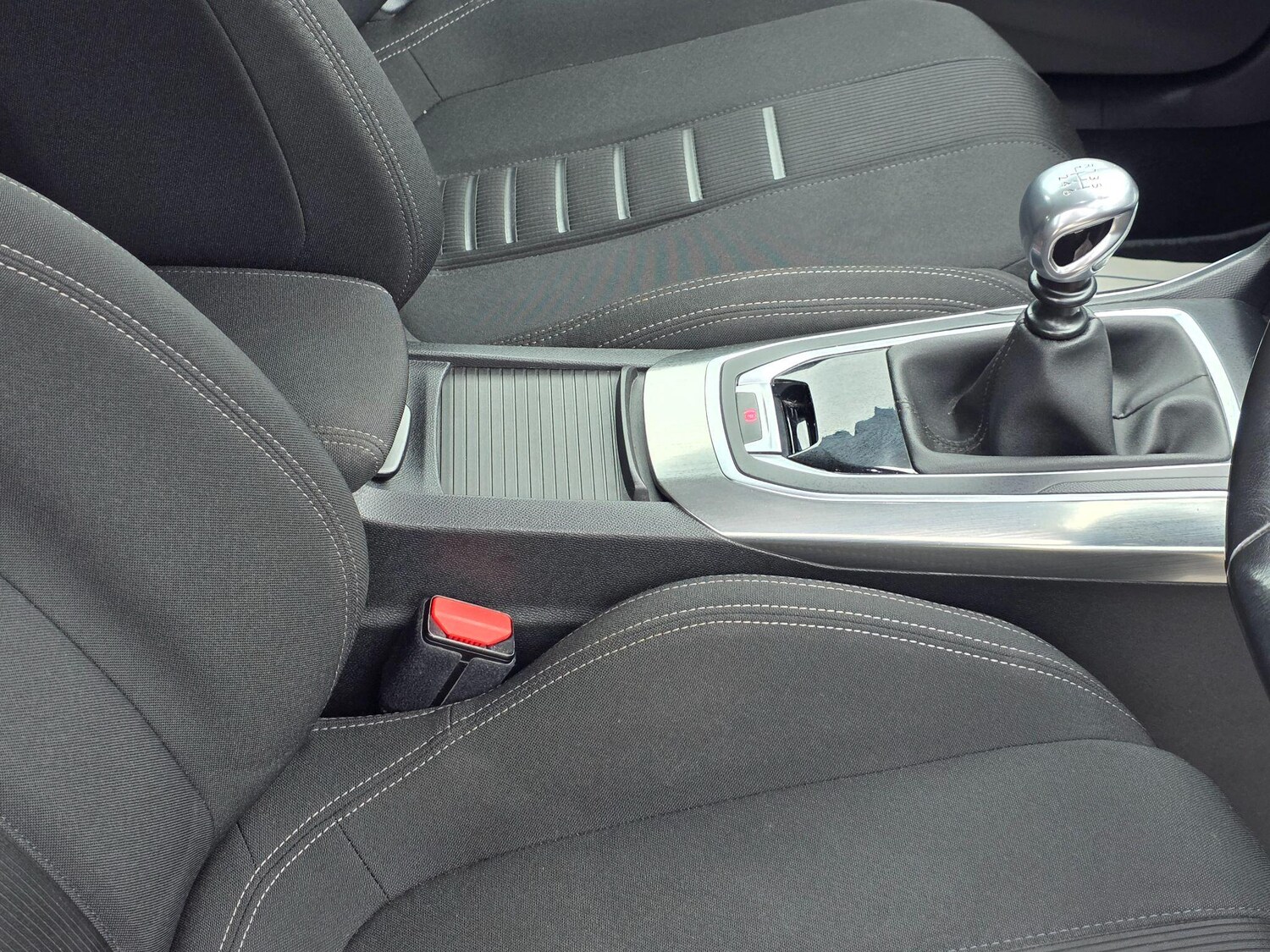 Used Peugeot 308 2014 for sale - 77855863: Photo 39