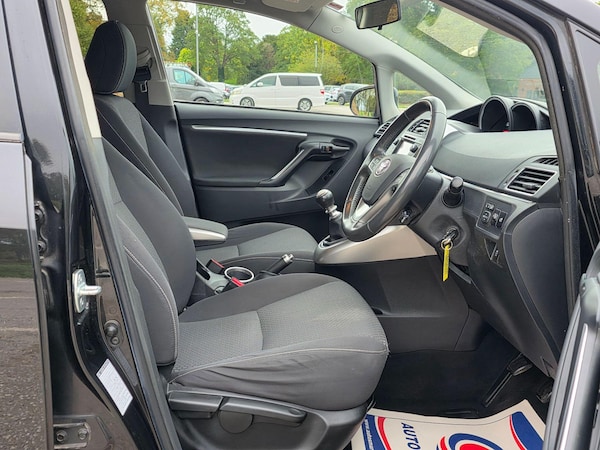 Used Toyota Verso 2013 for sale - 76241544: Photo 24