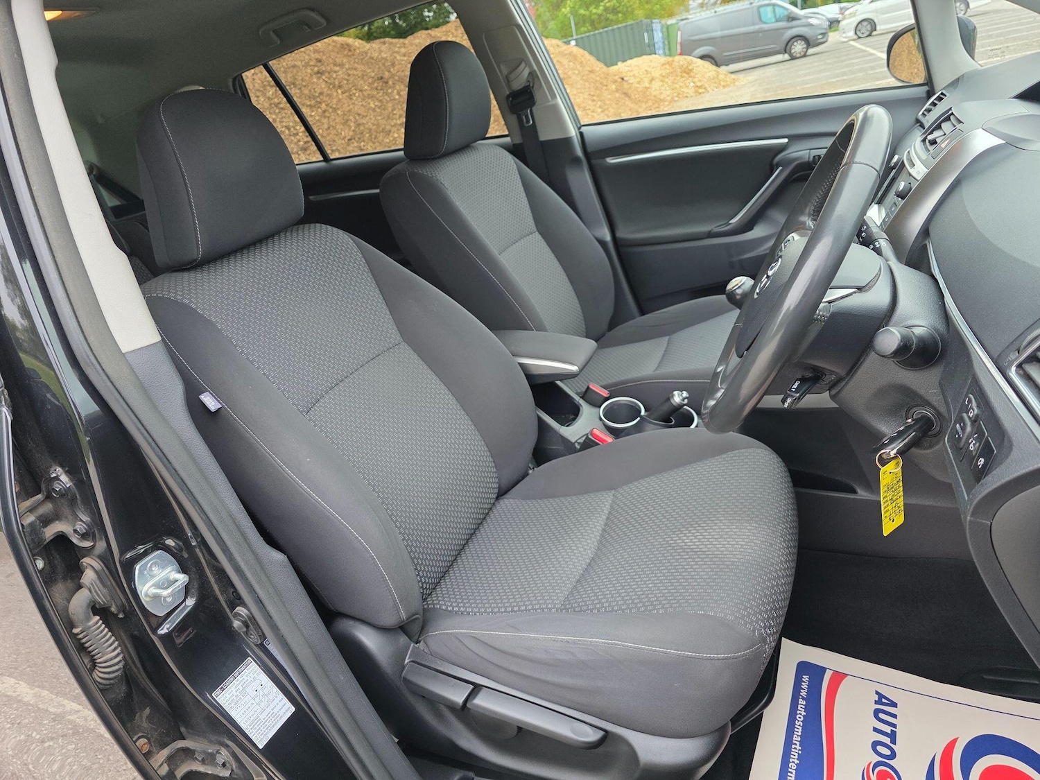 Used Toyota Verso 2013 for sale - 76241544: Photo 25