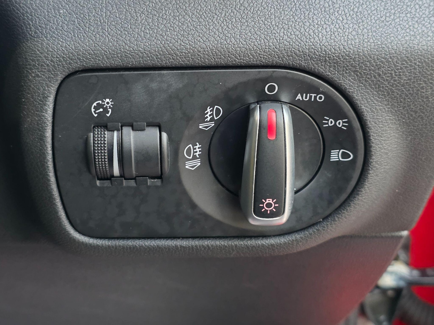 Used Audi A1 2013 for sale - 76609423: Photo 32