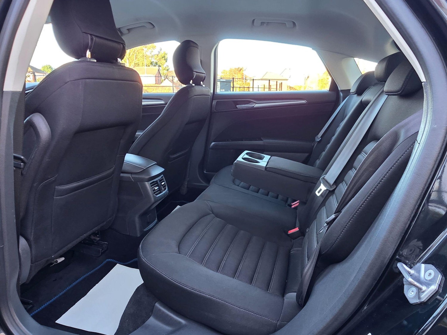 Used Ford Mondeo 2015 for sale - 76788413: Photo 14