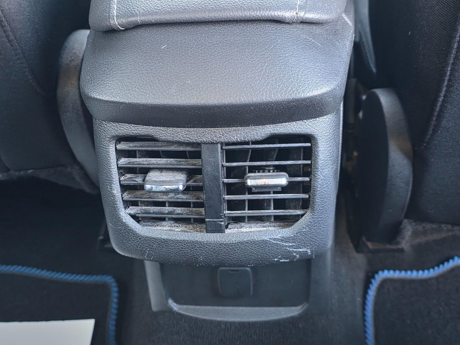 Used Ford Mondeo 2015 for sale - 76788413: Photo 19