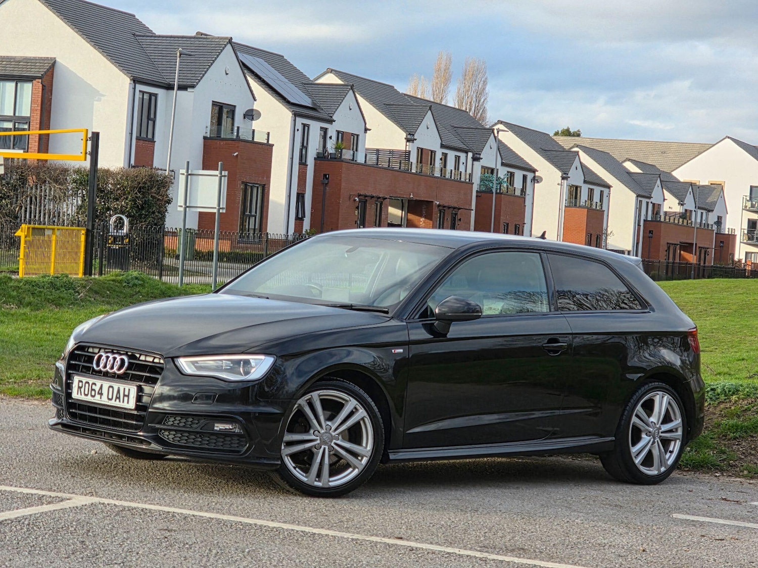 Used Audi A3 2014 for sale - 77673973: Photo 3