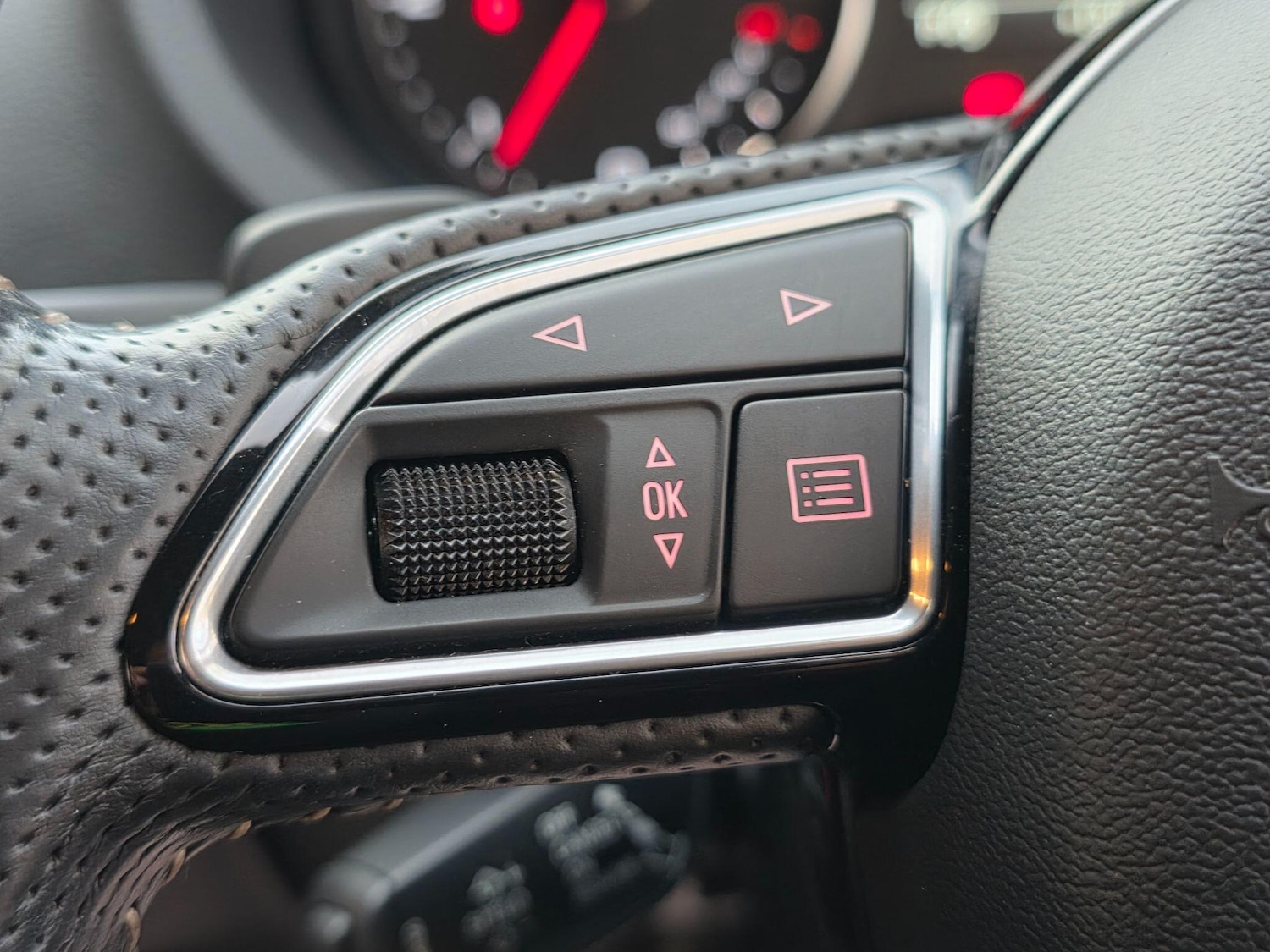 Used Audi A3 2014 for sale - 77673973: Photo 34