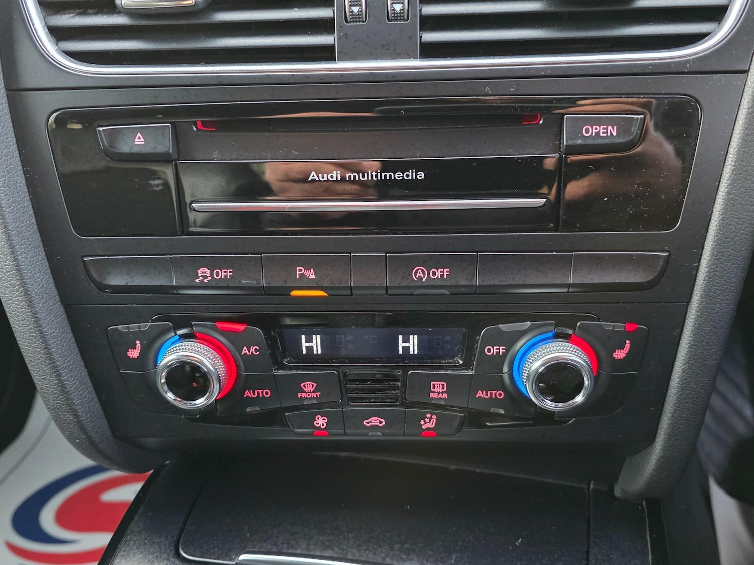 Used Audi A4 2014 for sale - 78088750: Photo 30