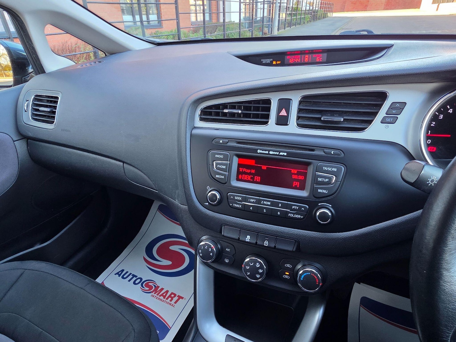 Used Kia Ceed 2014 for sale - 76704543: Photo 29