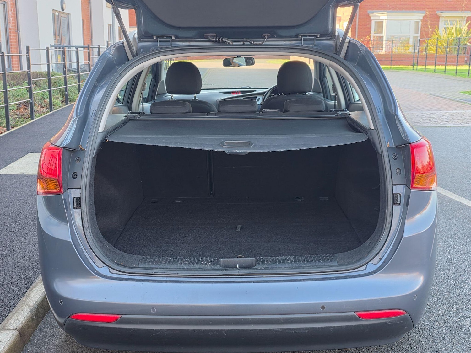 Used Kia Ceed 2014 for sale - 76704543: Photo 35