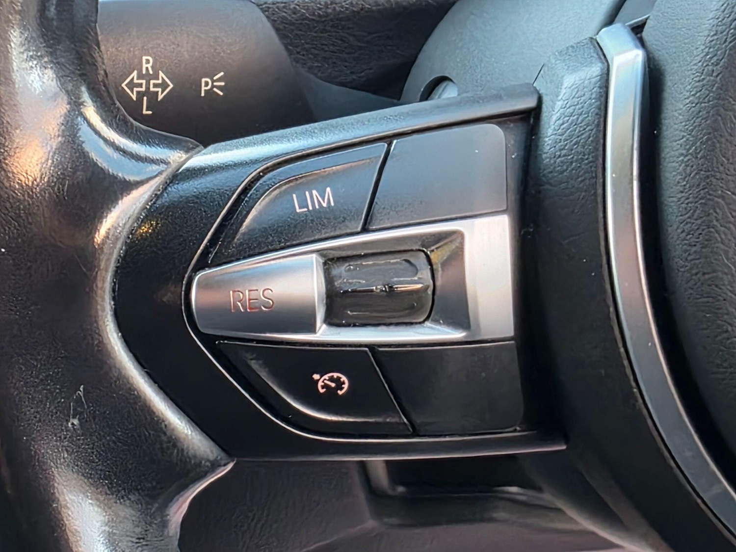 Used BMW 3 Series 2016 for sale - 76915218: Photo 36