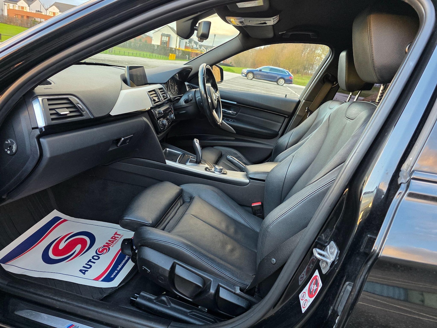 Used BMW 3 Series 2016 for sale - 76915218: Photo 9