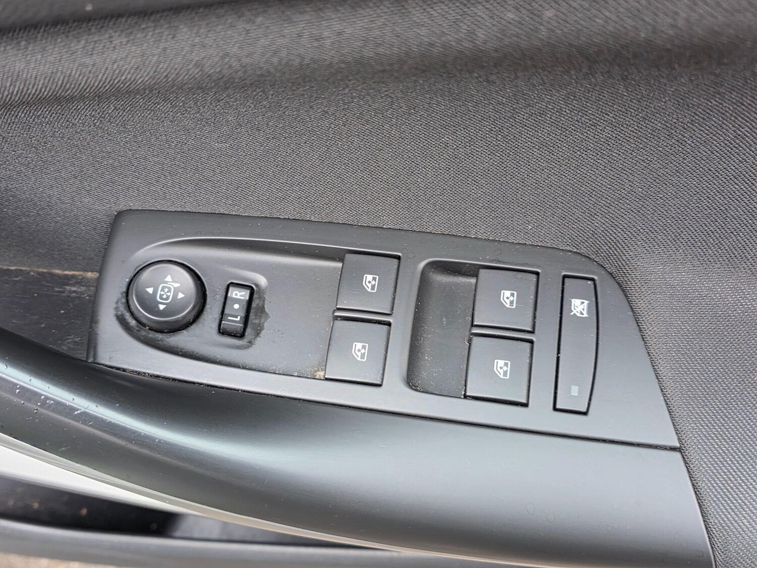 Used Vauxhall Astra 2017 for sale - 77405582: Photo 22