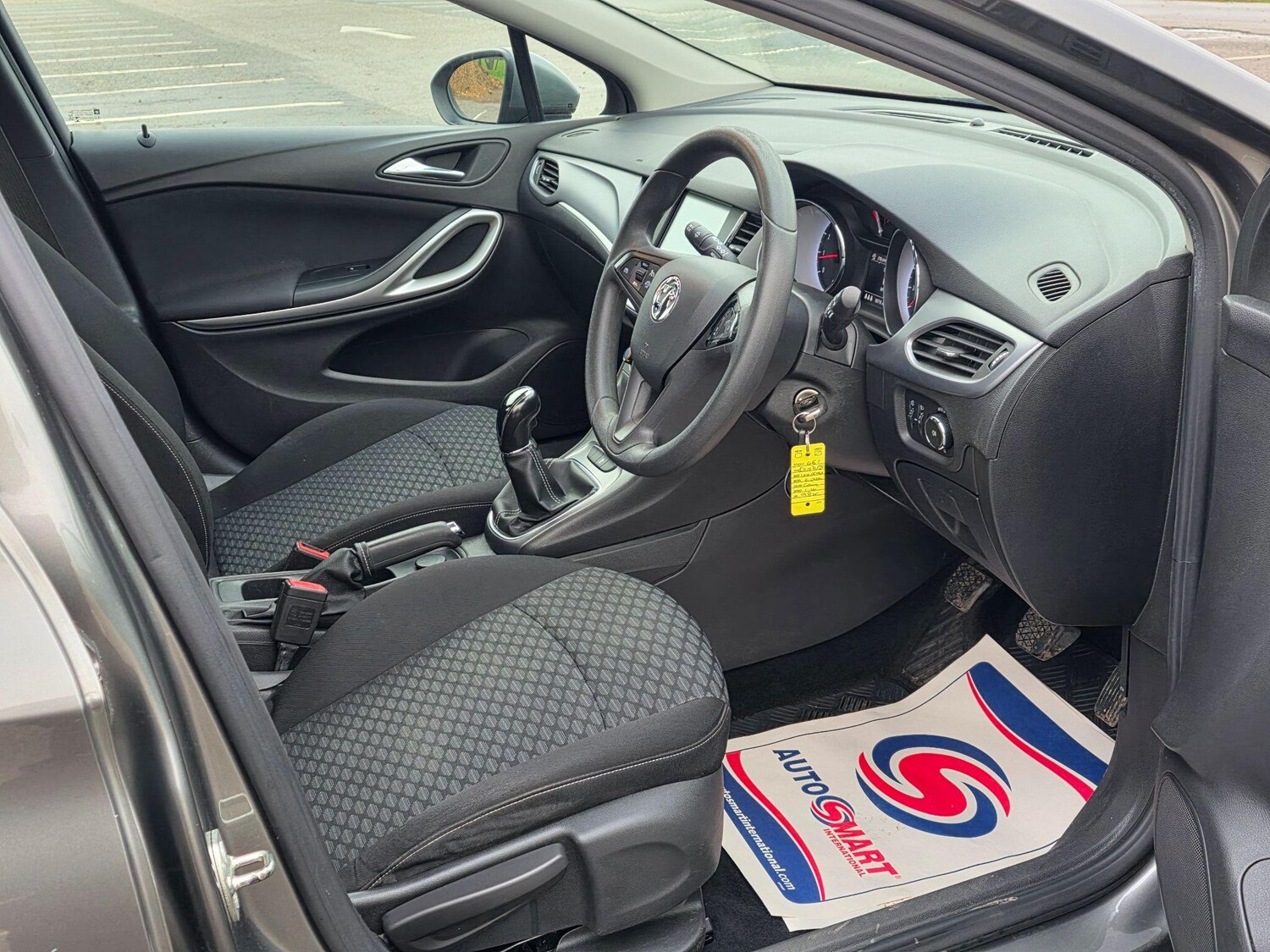 Used Vauxhall Astra 2017 for sale - 77405582: Photo 23