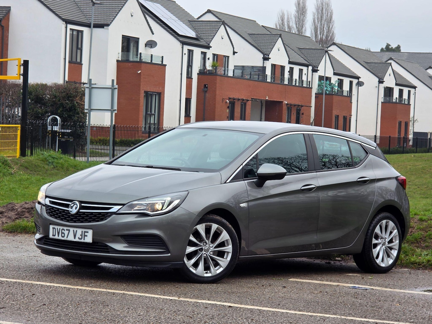 Used Vauxhall Astra 2017 for sale - 77405582: Photo 3