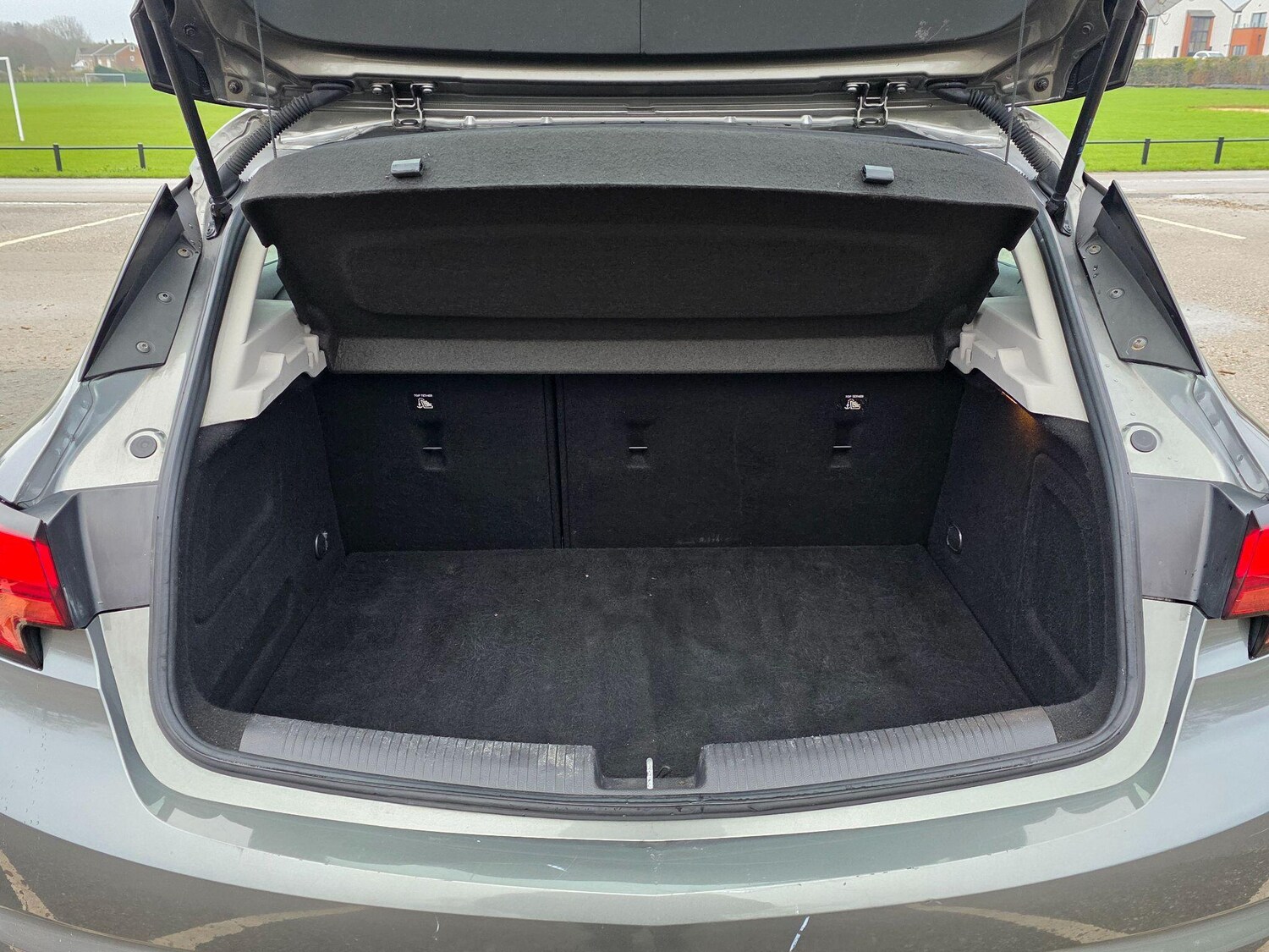 Used Vauxhall Astra 2017 for sale - 77405582: Photo 37