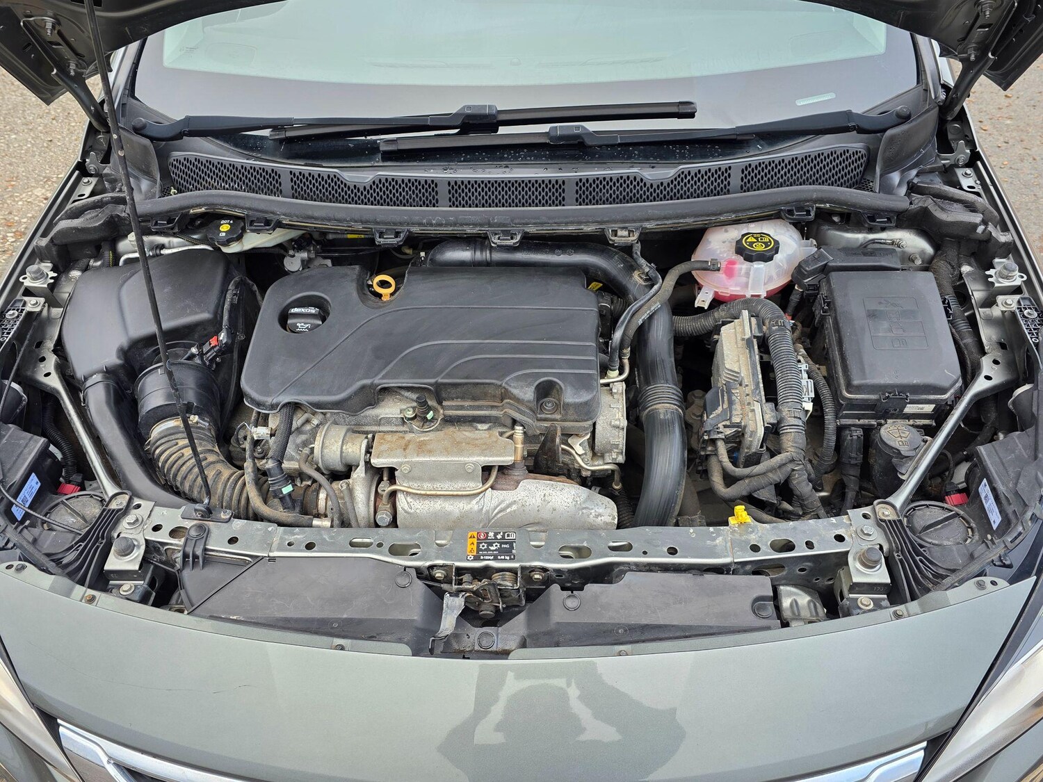 Used Vauxhall Astra 2017 for sale - 77405582: Photo 40