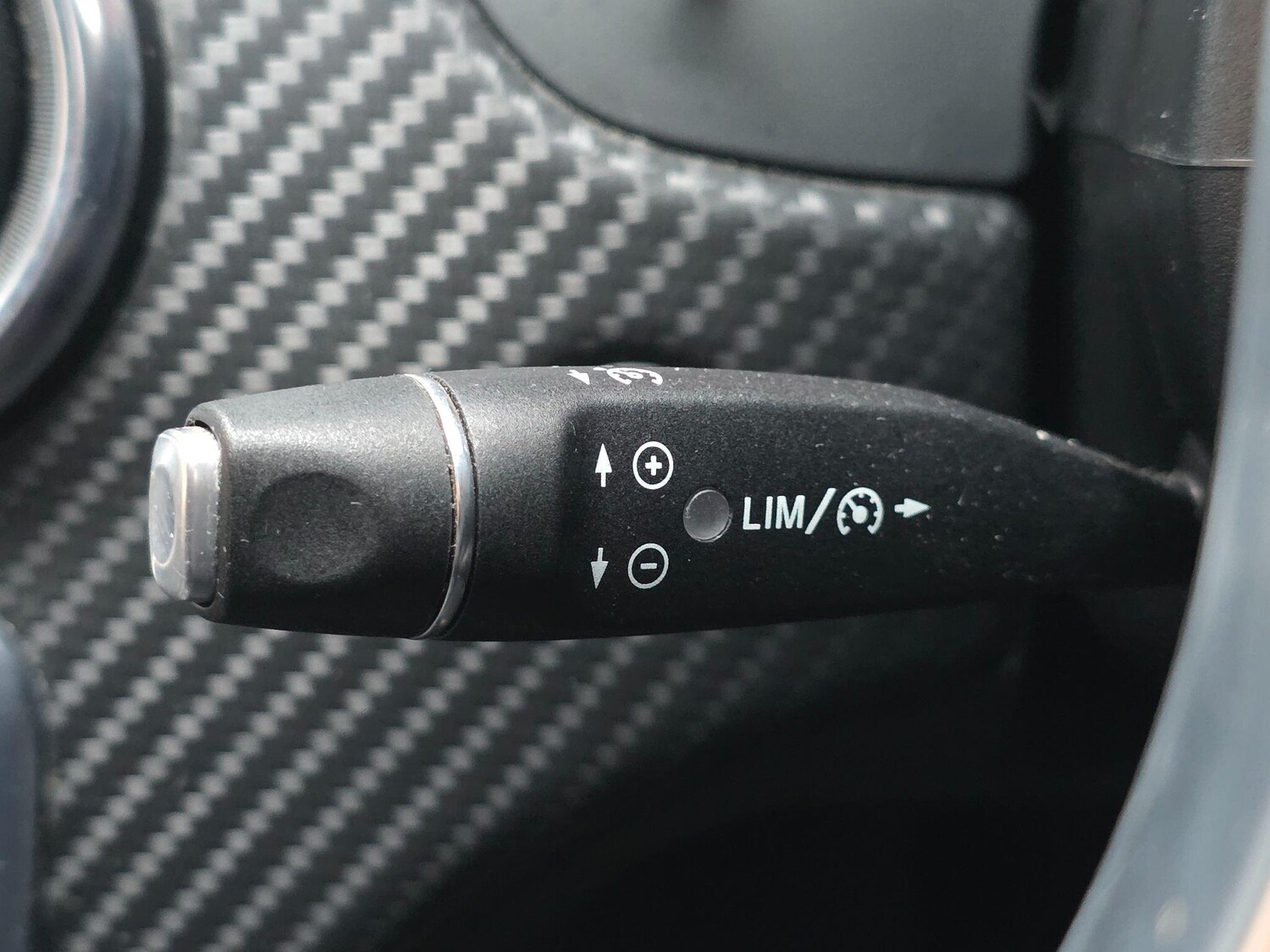 Used Mercedes-Benz A-Class 2014 for sale - 77360676: Photo 32