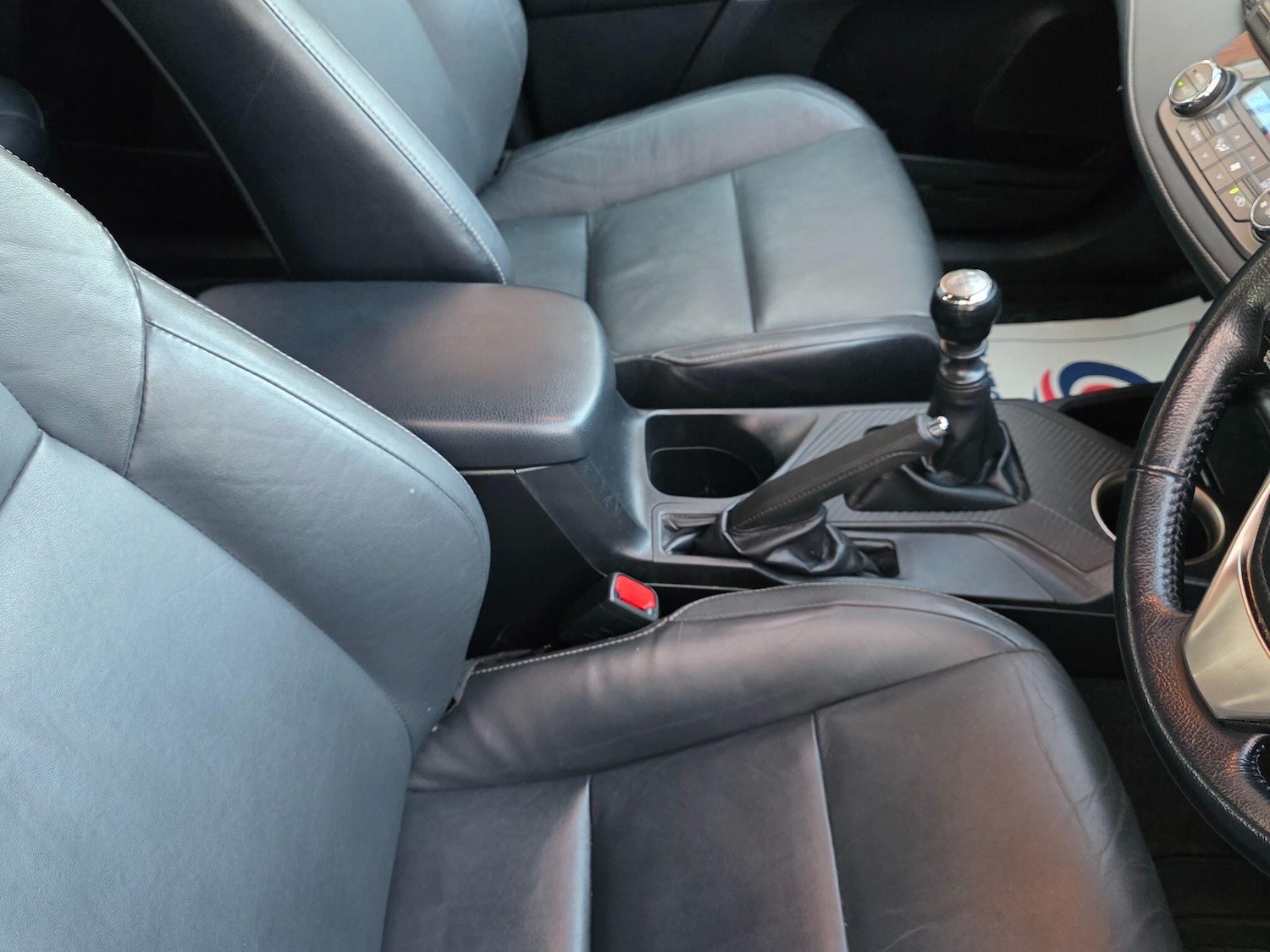 Used Toyota RAV4 2015 for sale - 76928175: Photo 36