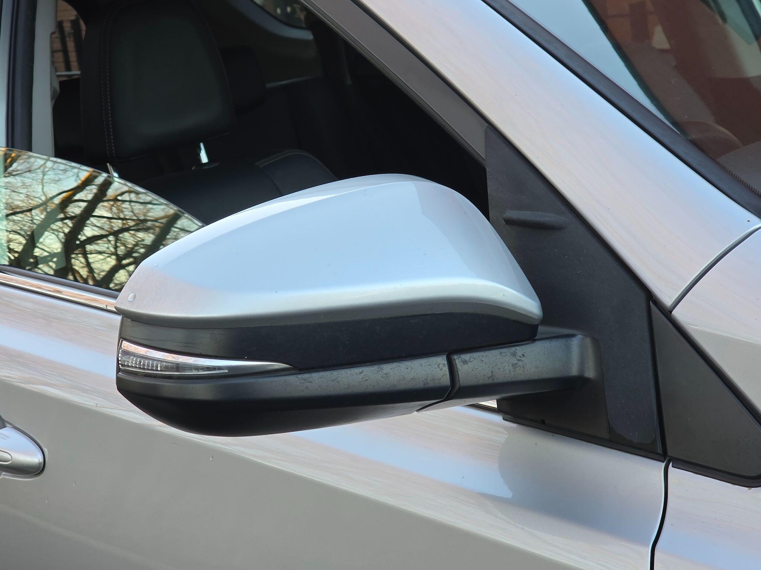 Used Toyota RAV4 2015 for sale - 76928175: Photo 42