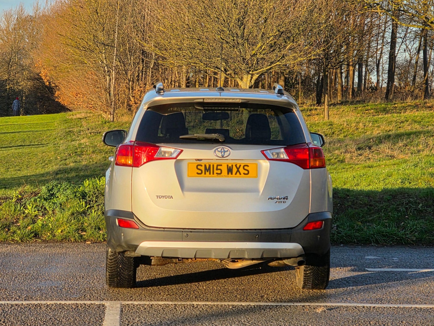 Used Toyota RAV4 2015 for sale - 76928175: Photo 6