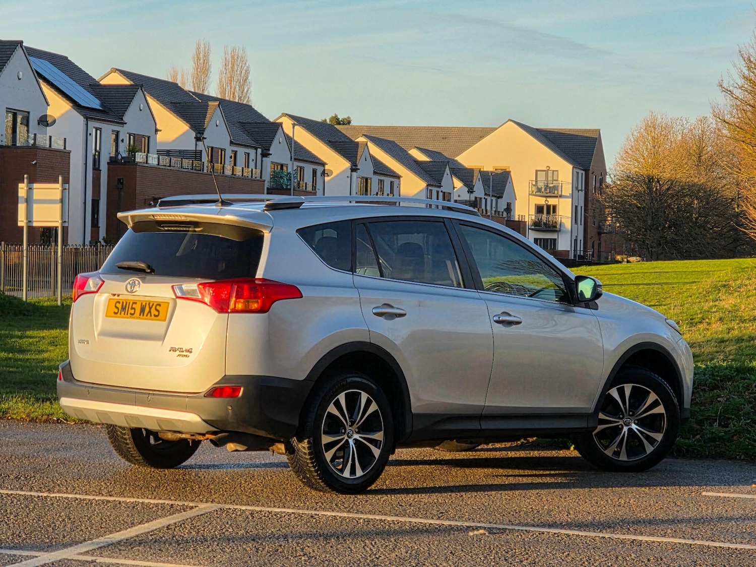 Used Toyota RAV4 2015 for sale - 76928175: Photo 7