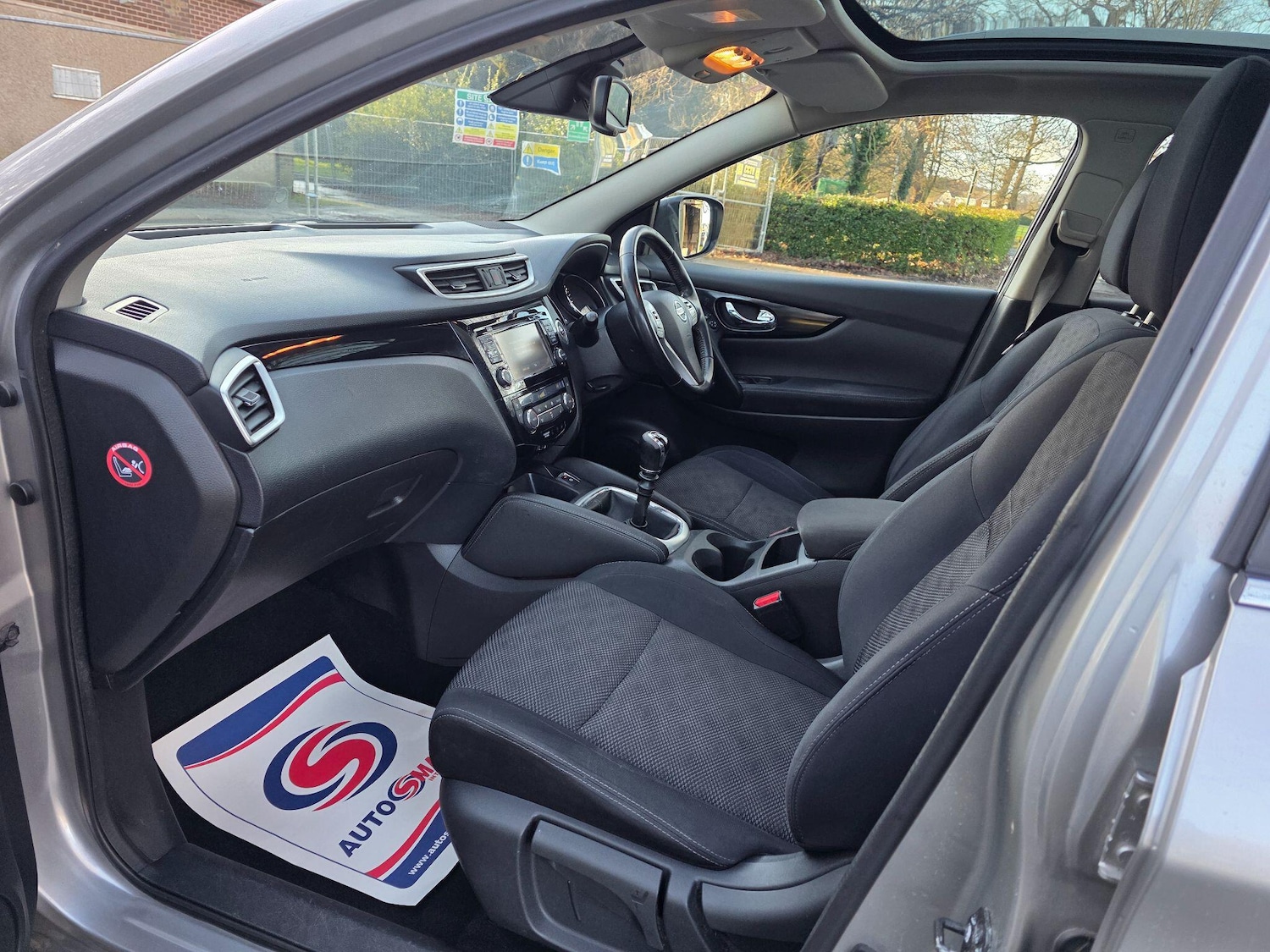 Used Nissan Qashqai 2016 for sale - 77134079: Photo 9