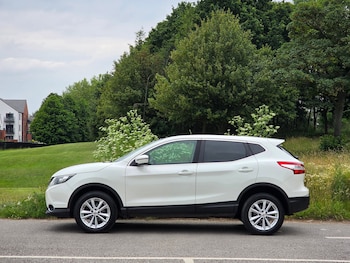 Used Nissan Qashqai 2015 for sale - 78924275: Photo