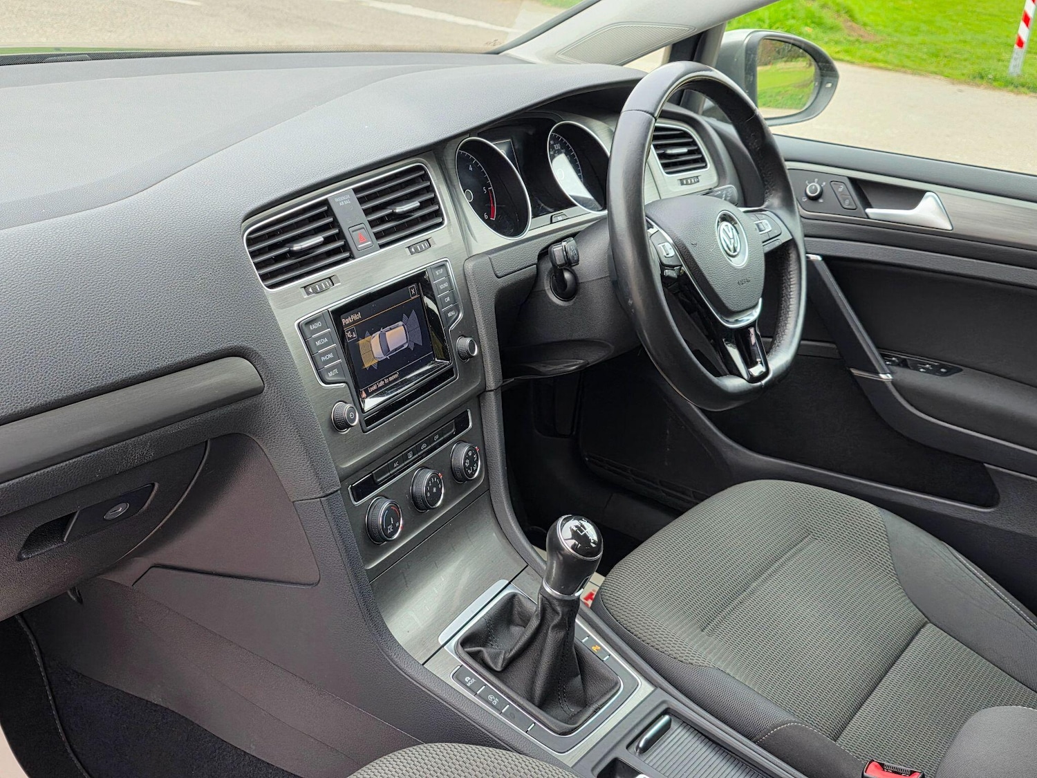 Used Volkswagen Golf 2013 for sale - 76285548: Photo 11