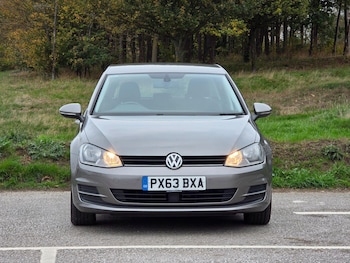 Used Volkswagen Golf 2013 for sale - 76285548: Photo
