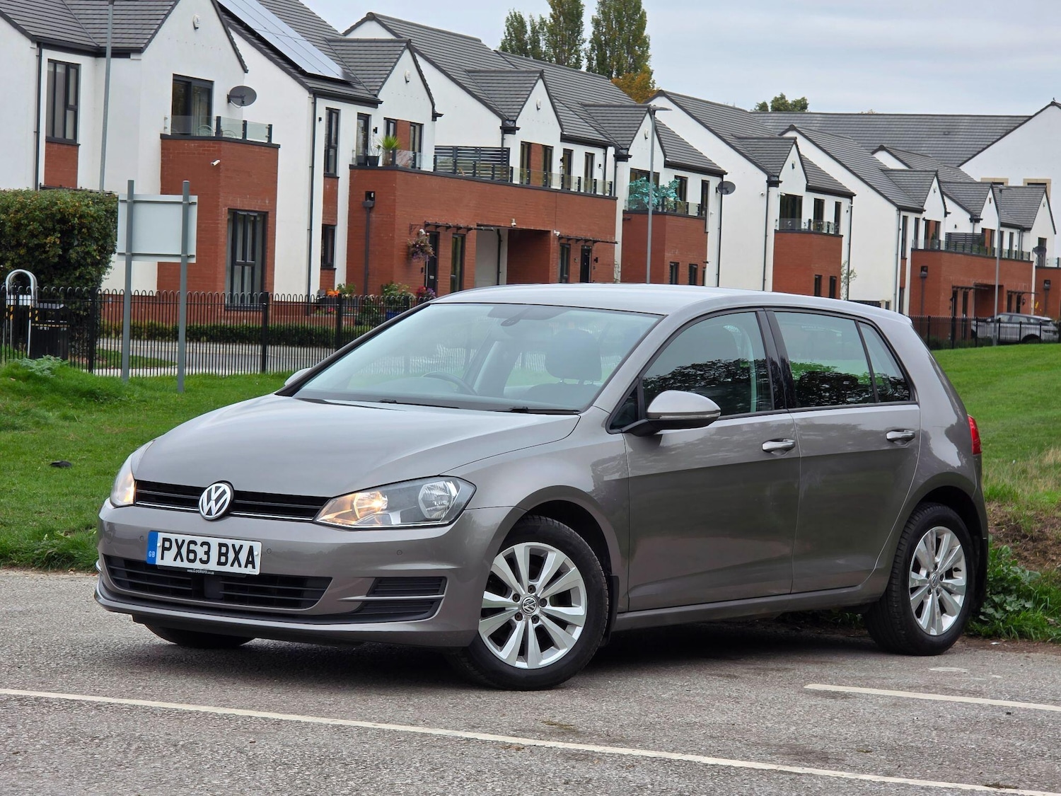 Used Volkswagen Golf 2013 for sale - 76285548: Photo 3