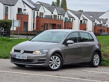 Used Volkswagen Golf 2013 for sale - 76285548: Photo