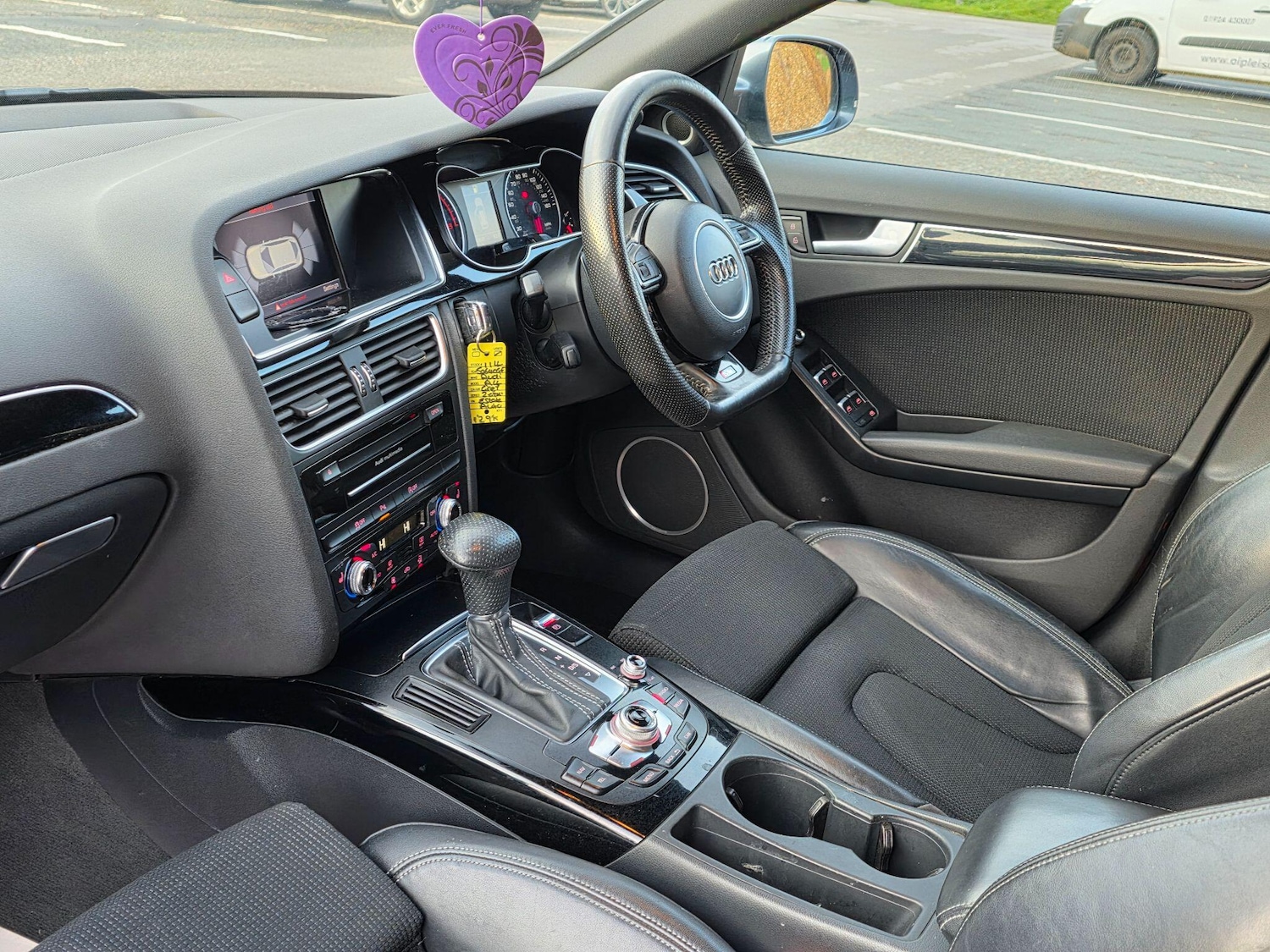 Used Audi A4 Avant 2014 for sale - 76937670: Photo 11