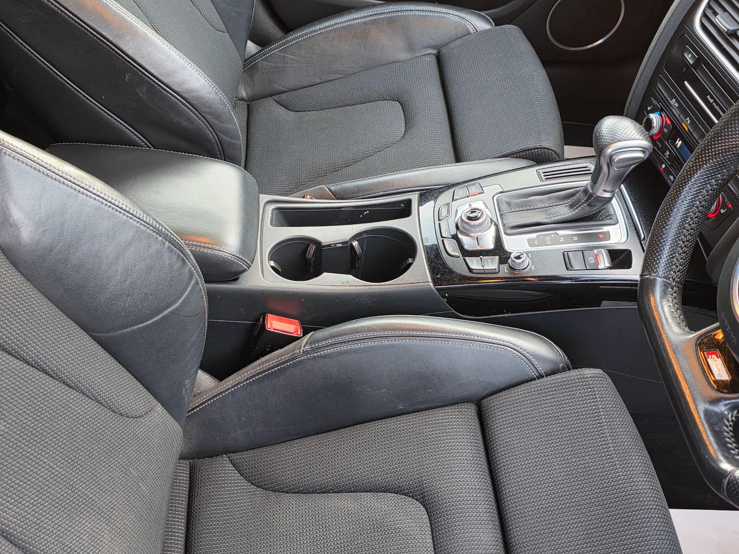 Used Audi A4 Avant 2014 for sale - 76937670: Photo 40