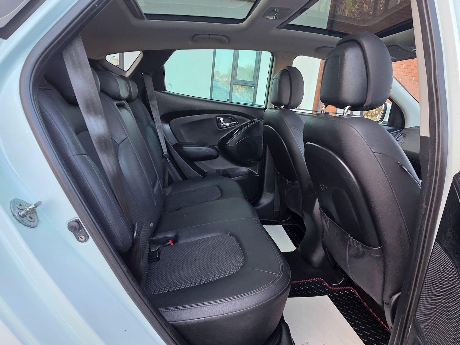 Used Hyundai Ix35 2010 for sale - 77224110: Photo 15