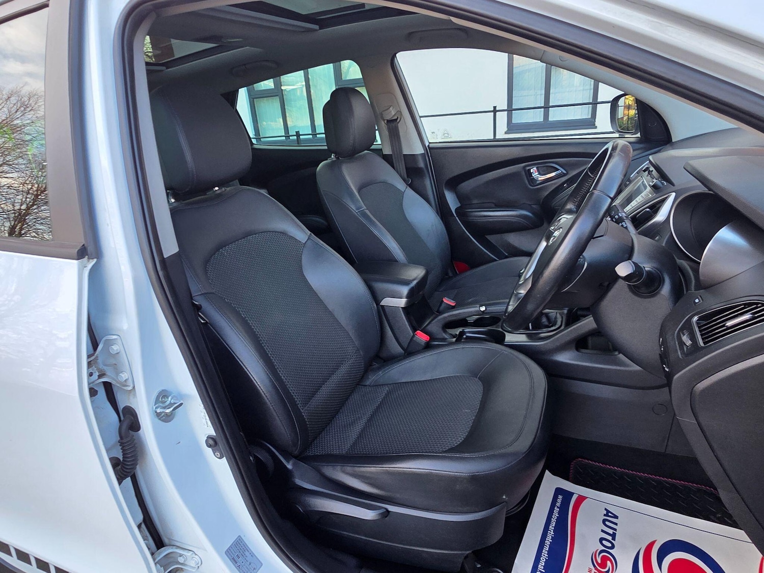 Used Hyundai Ix35 2010 for sale - 77224110: Photo 24