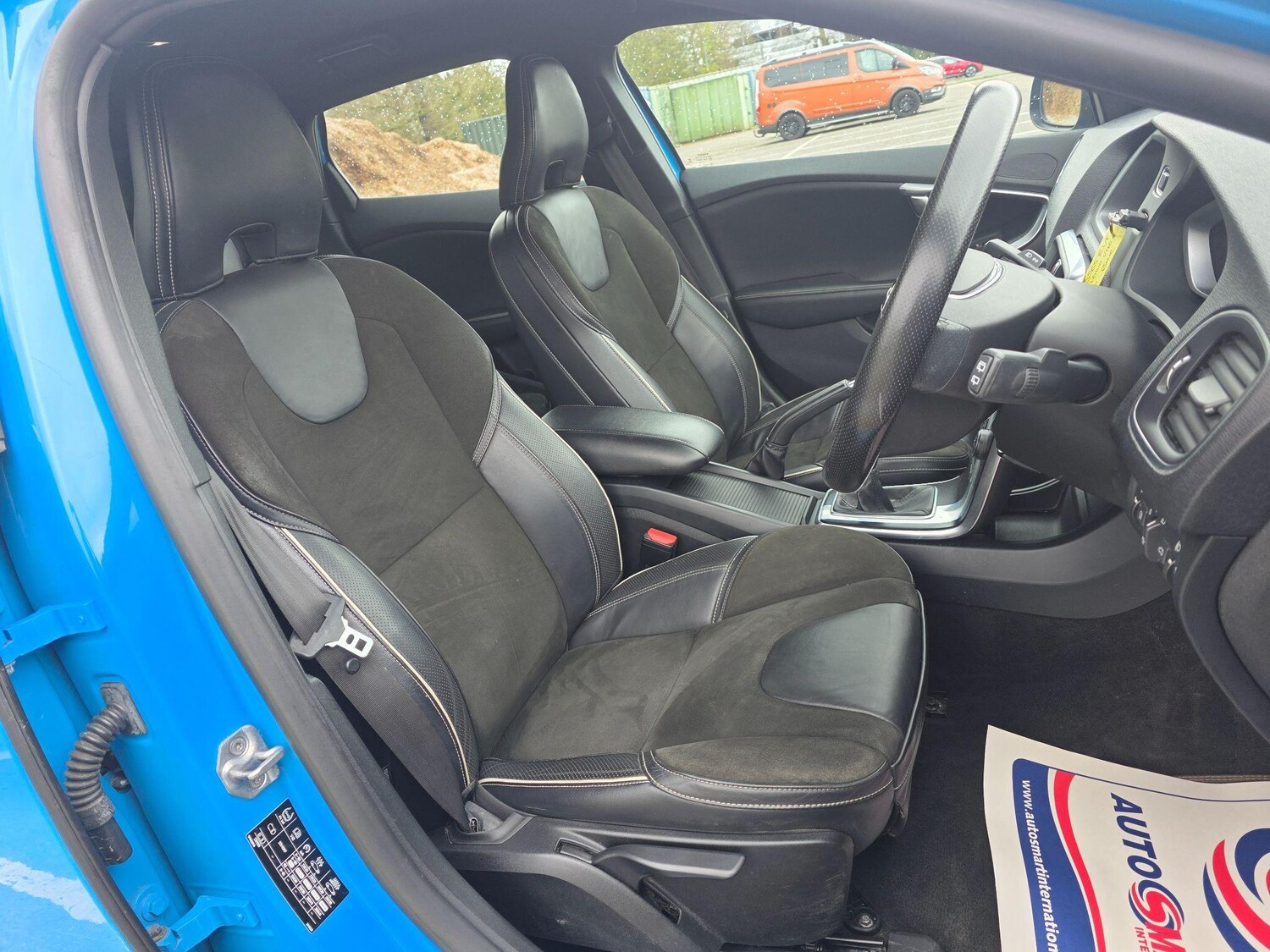 Used Volvo V40 2015 for sale - 78009484: Photo 23