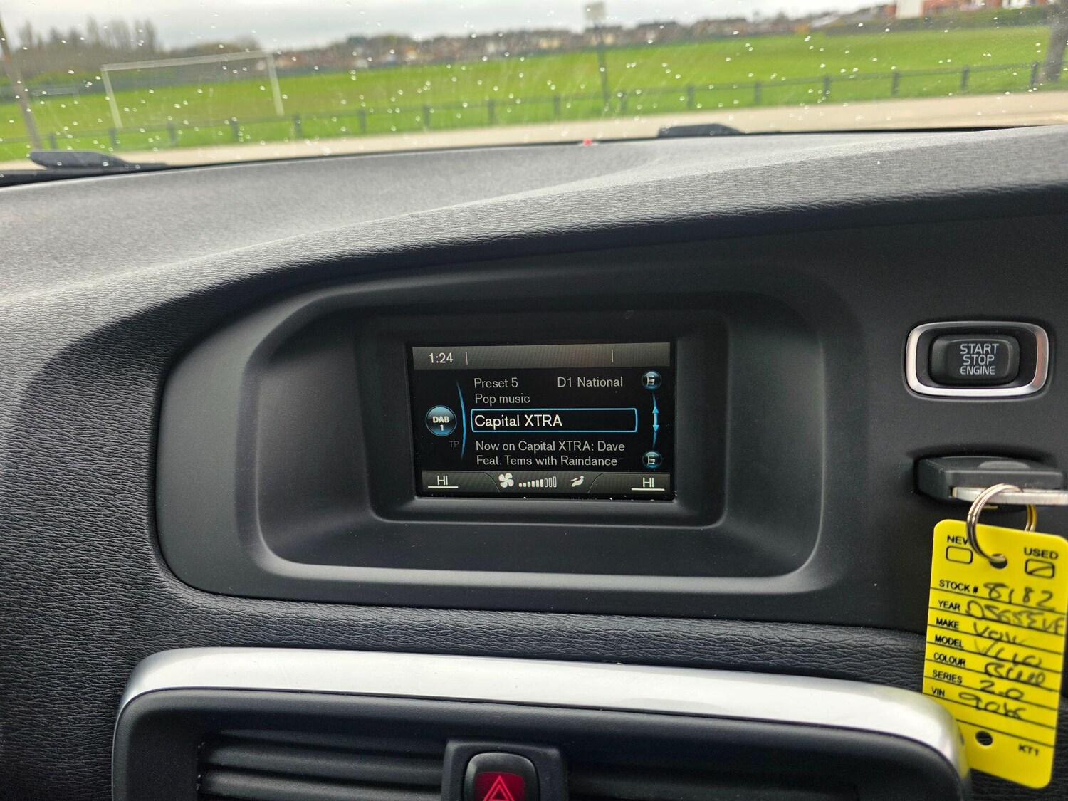 Used Volvo V40 2015 for sale - 78009484: Photo 25