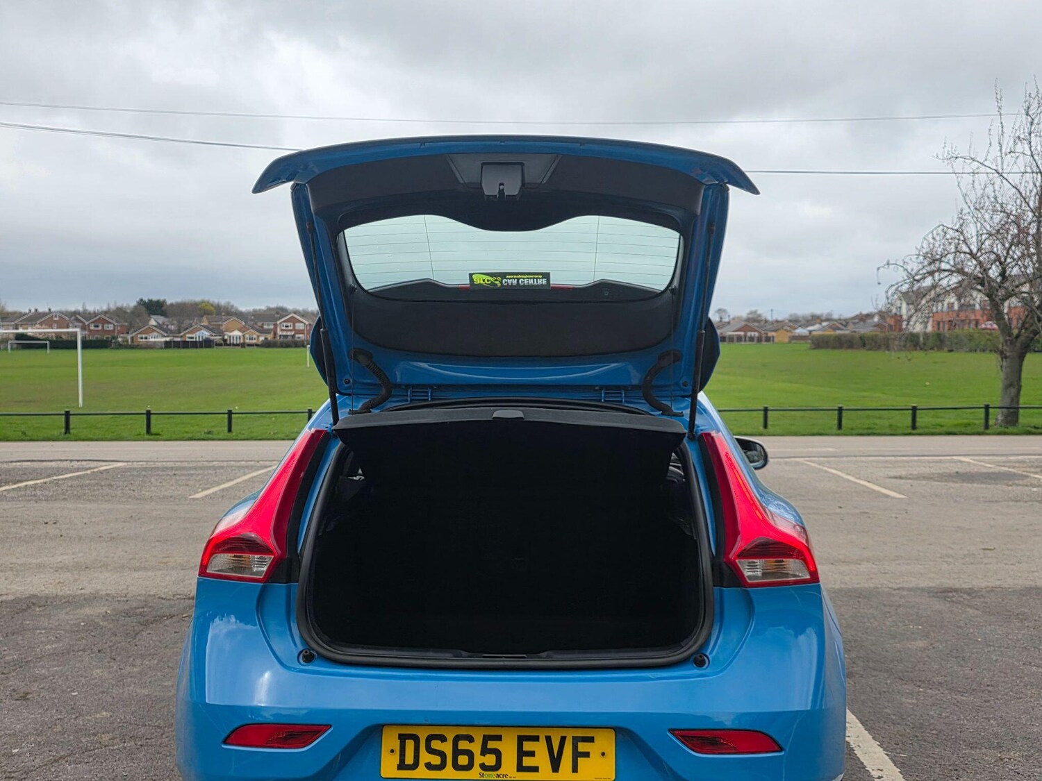 Used Volvo V40 2015 for sale - 78009484: Photo 38