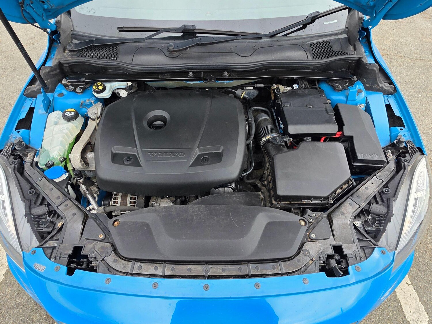 Used Volvo V40 2015 for sale - 78009484: Photo 42