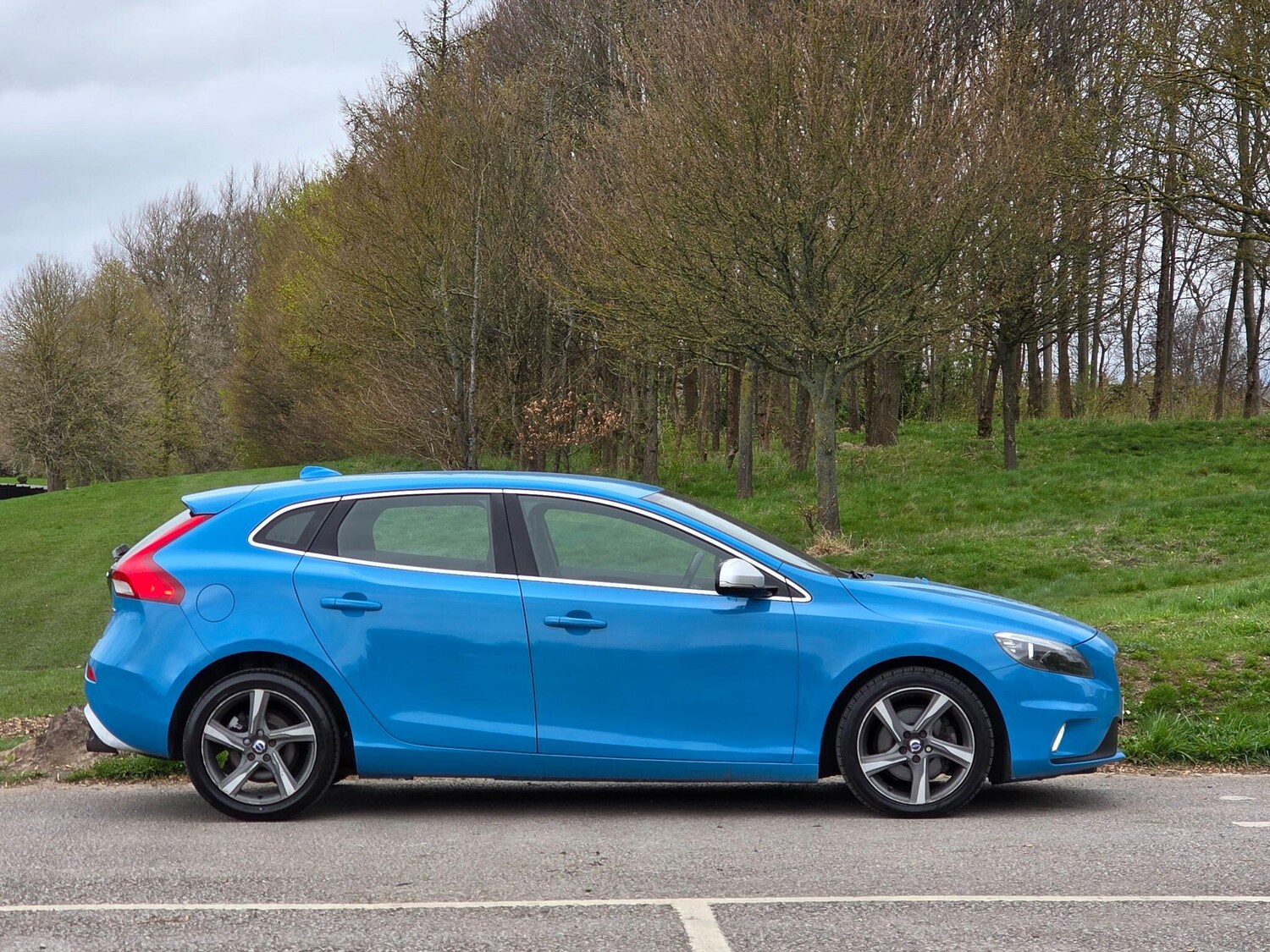 Used Volvo V40 2015 for sale - 78009484: Photo 8