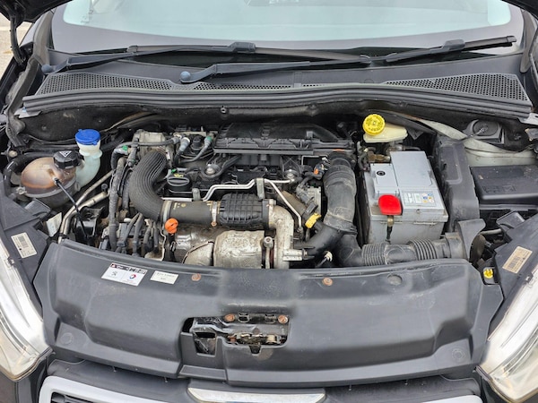 Used Peugeot 208 2013 for sale - 76310087: Photo 35