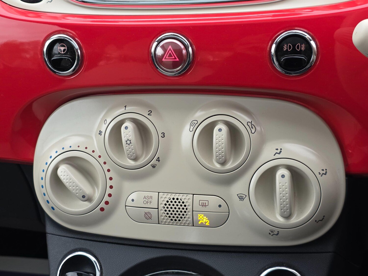 Used Fiat 500 2015 for sale - 76420249: Photo 25