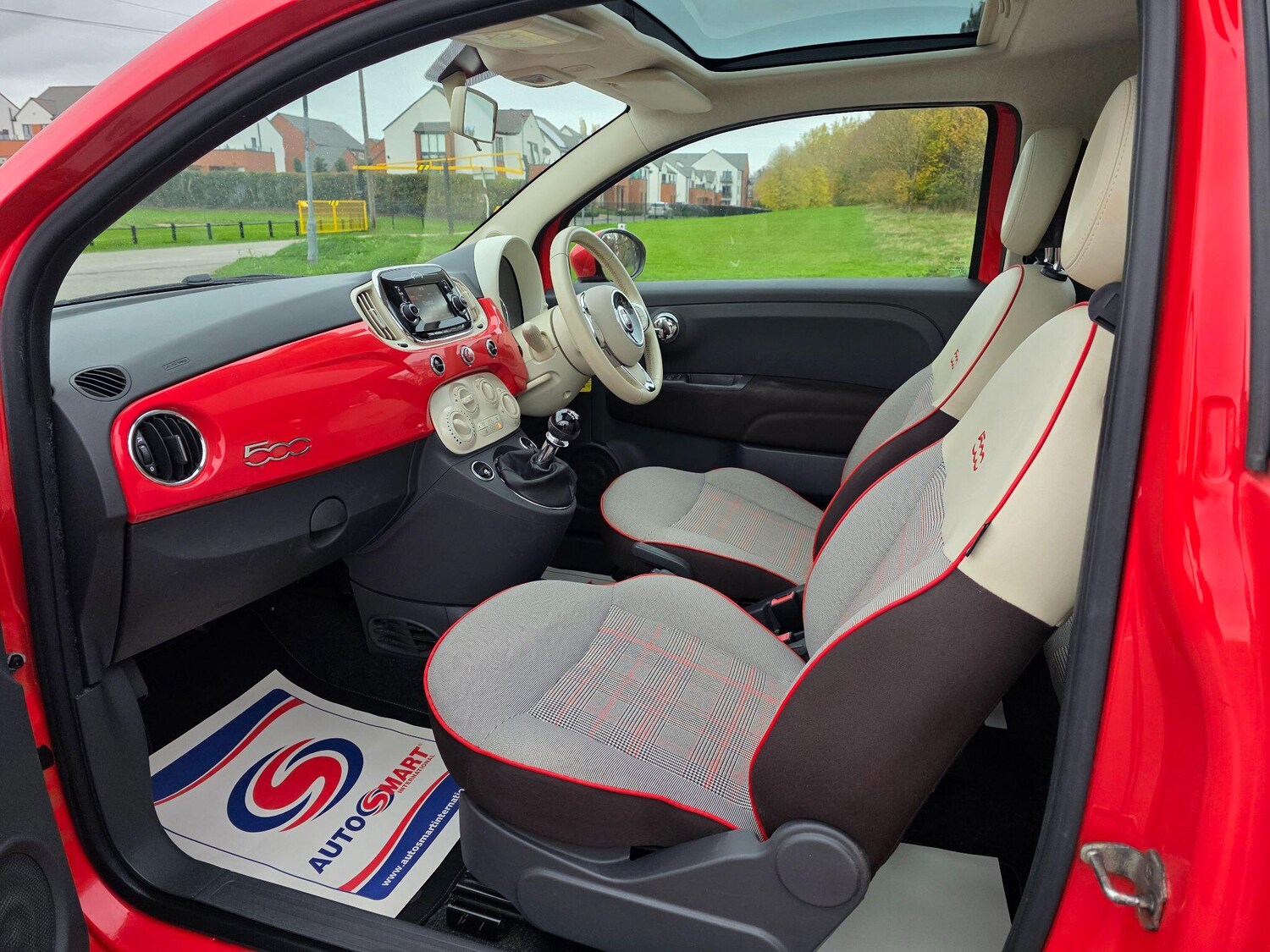 Used Fiat 500 2015 for sale - 76420249: Photo 9
