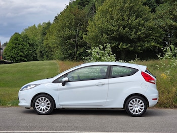 Used Ford Fiesta 2012 for sale - 78872145: Photo