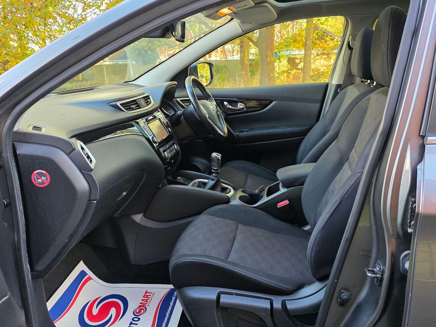 Used Nissan Qashqai 2015 for sale - 76372598: Photo 10