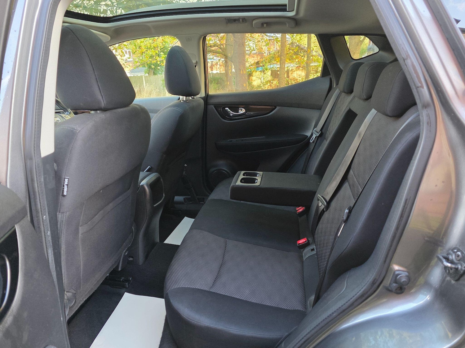 Used Nissan Qashqai 2015 for sale - 76372598: Photo 13