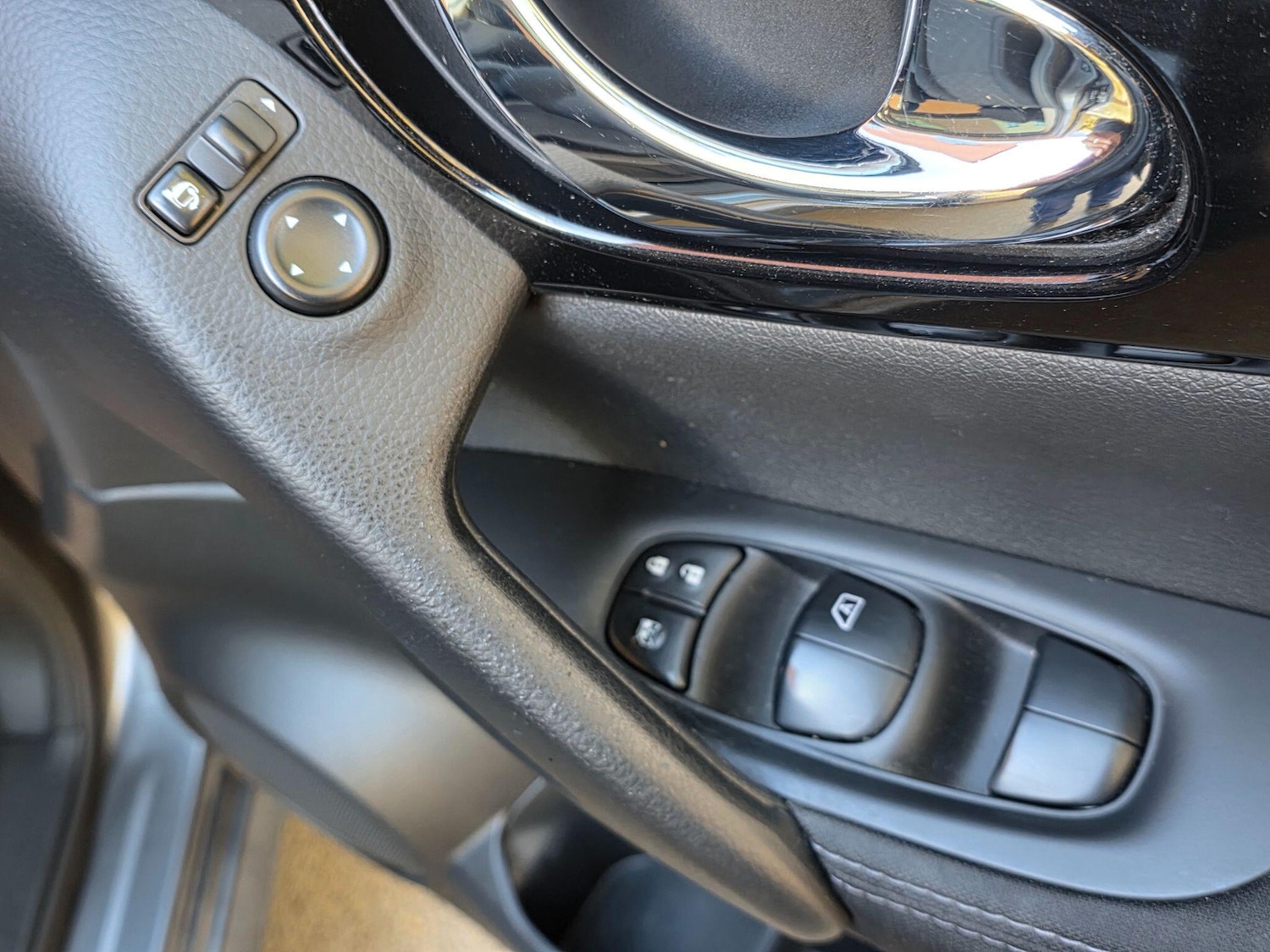 Used Nissan Qashqai 2015 for sale - 76372598: Photo 20