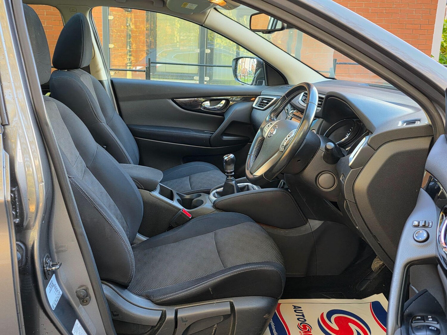 Used Nissan Qashqai 2015 for sale - 76372598: Photo 22