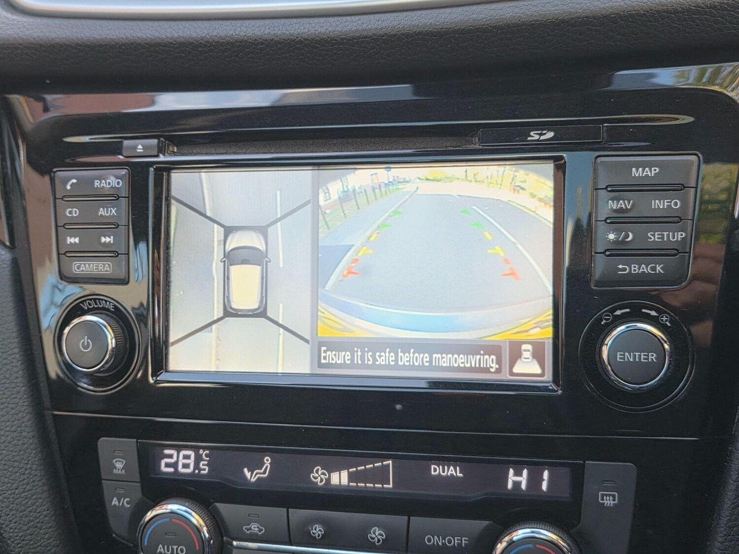 Used Nissan Qashqai 2015 for sale - 76372598: Photo 30